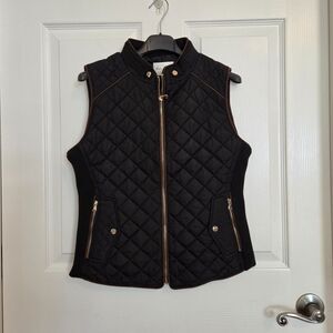 Active USA Women's Quilted Black Vest Gold Zipper & Snaps Size SMALL